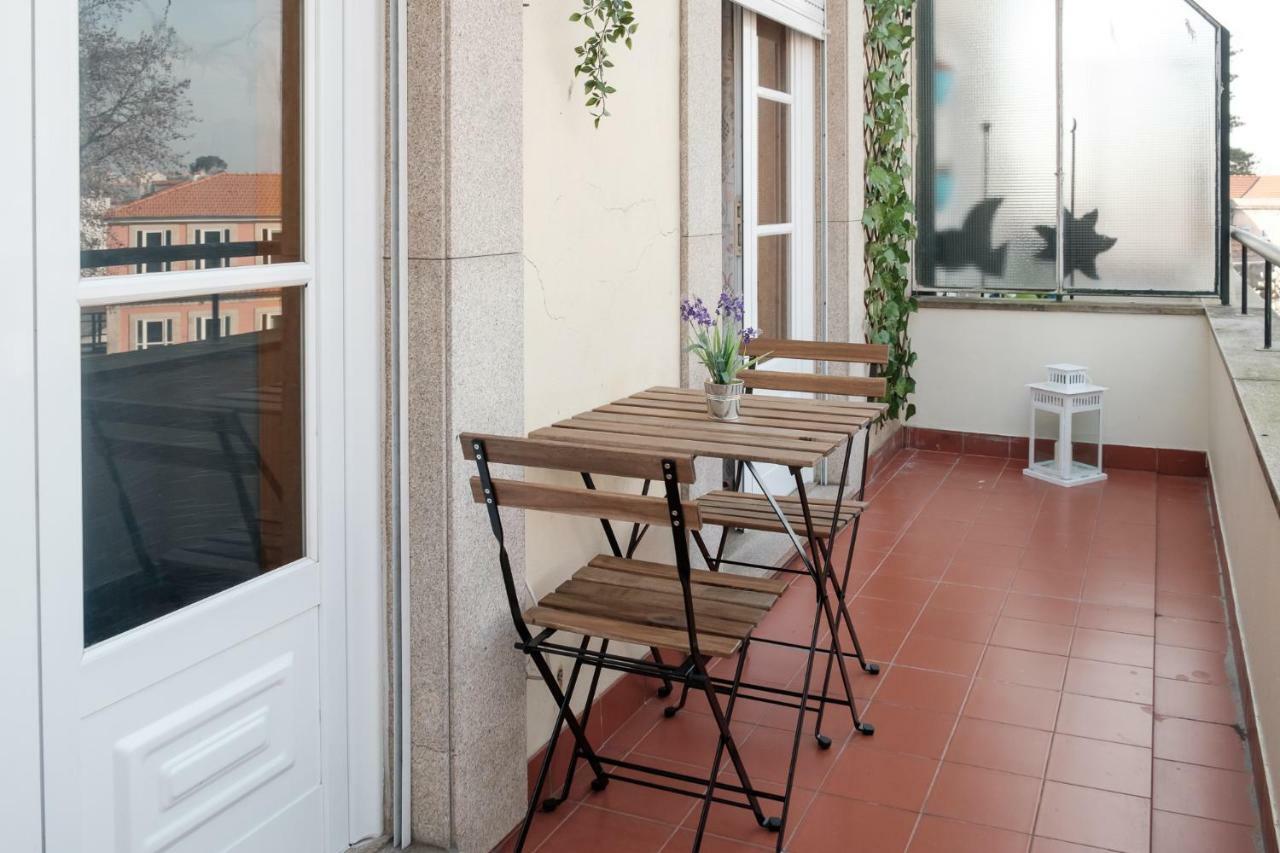 Appartement With Balcony In The Square *